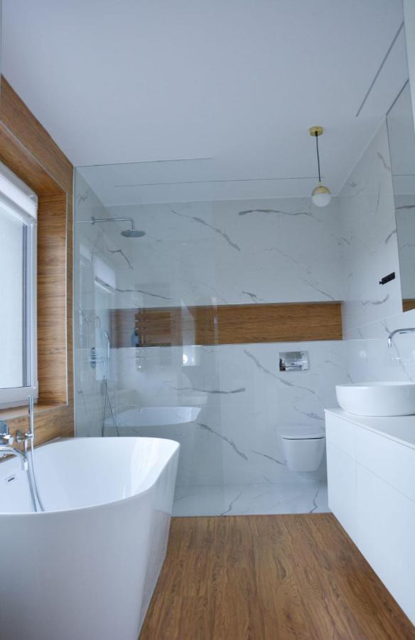 Luxury Apartment With Private Sauna Pod Javorovym Trinec Exteriör bild