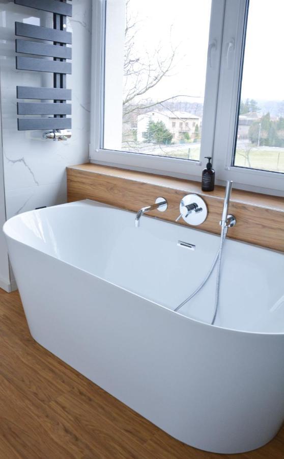Luxury Apartment With Private Sauna Pod Javorovym Trinec Exteriör bild