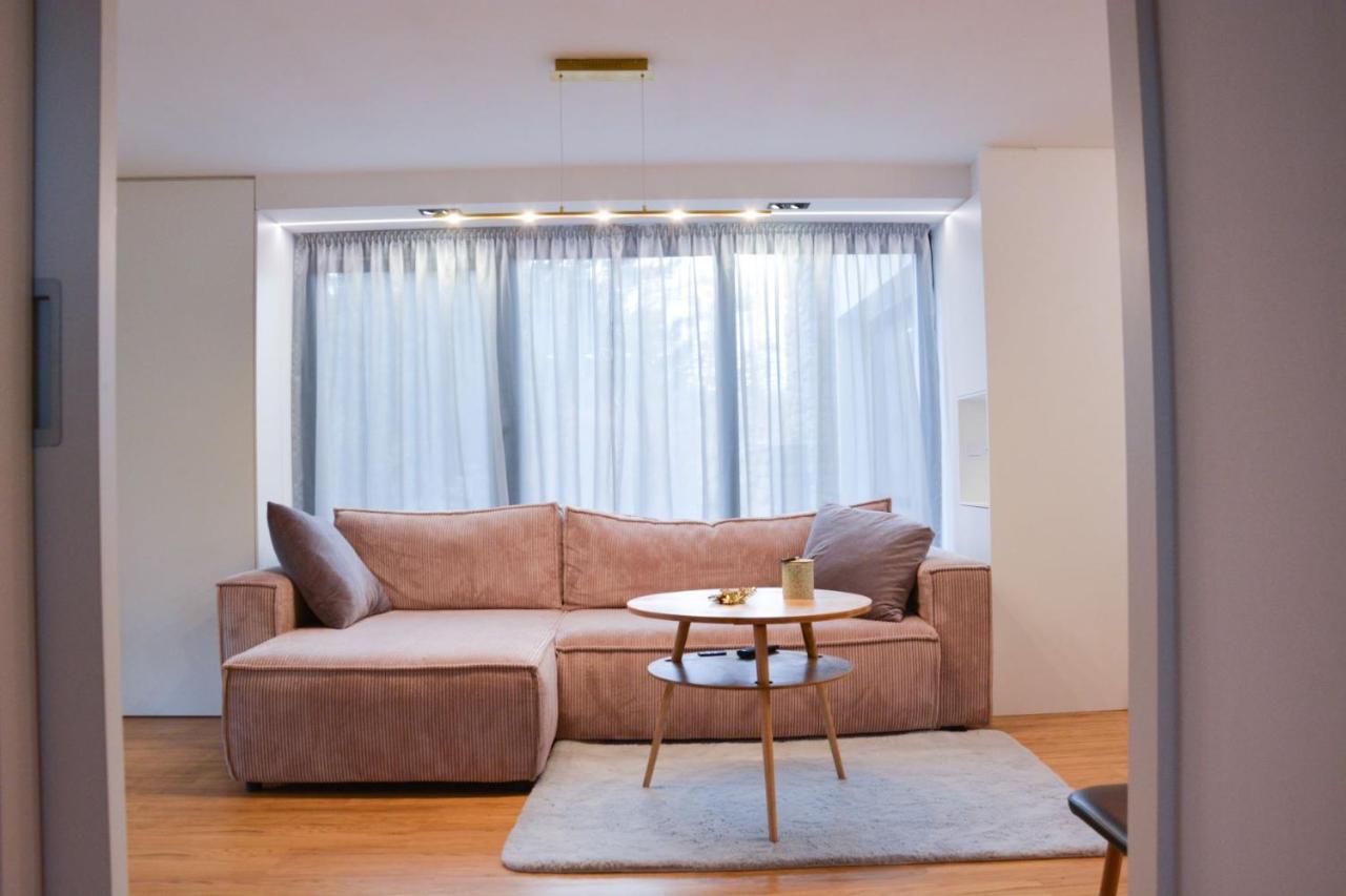 Luxury Apartment With Private Sauna Pod Javorovym Trinec Exteriör bild