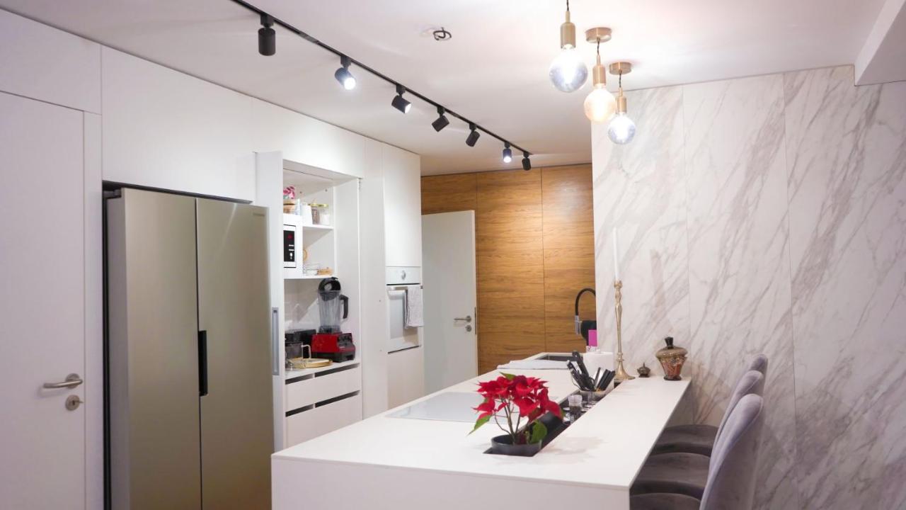 Luxury Apartment With Private Sauna Pod Javorovym Trinec Exteriör bild